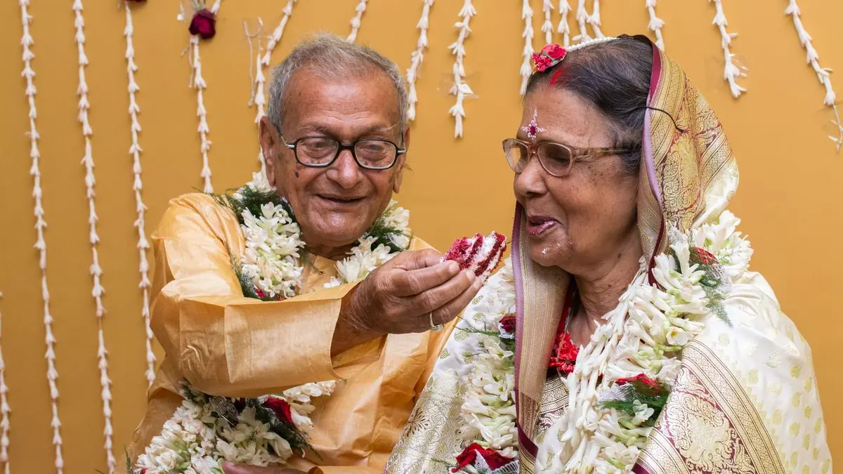 25th and 50th Anniversary Celebration Ideas for Parents